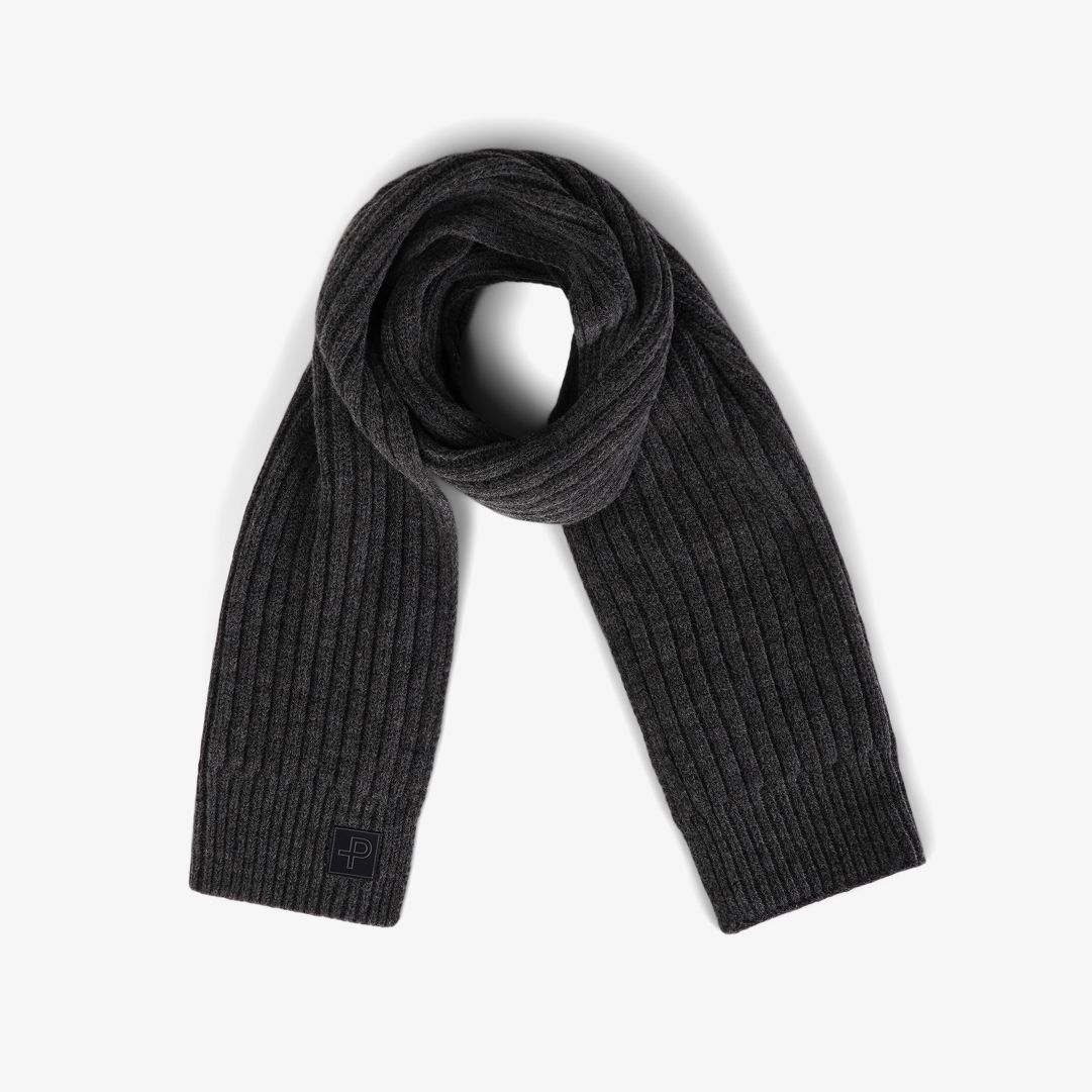 Pelle P Cabane Knitted Scarf