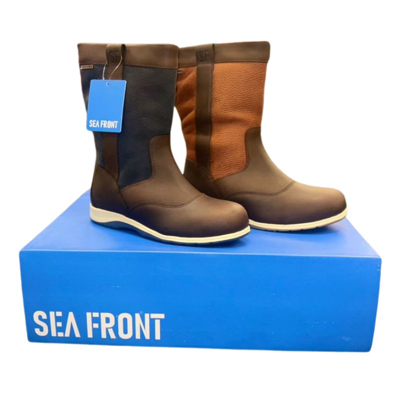 Sea Front Culver Sailing Boot