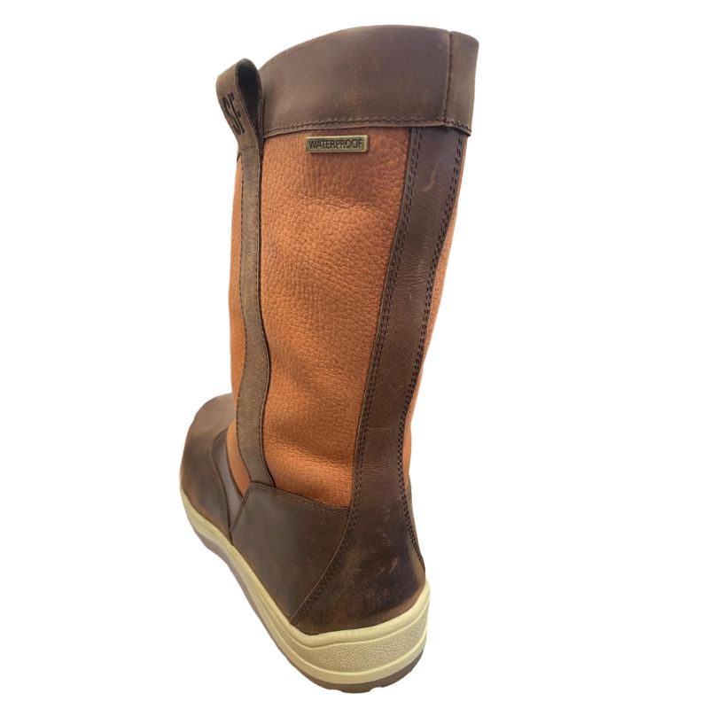 Sea Front Culver Sailing Boot