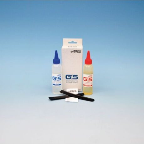 A G5 adhesive kit with two squeeze bottles (one blue-capped, one red-capped), a white box, and two black applicator tools on a blue gradient background.