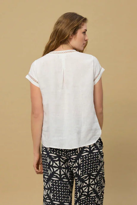 Red Green Women's Alban Linen Shirt