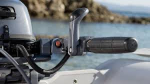 Yamaha 9.9hp 4 Stroke Outboard external tank