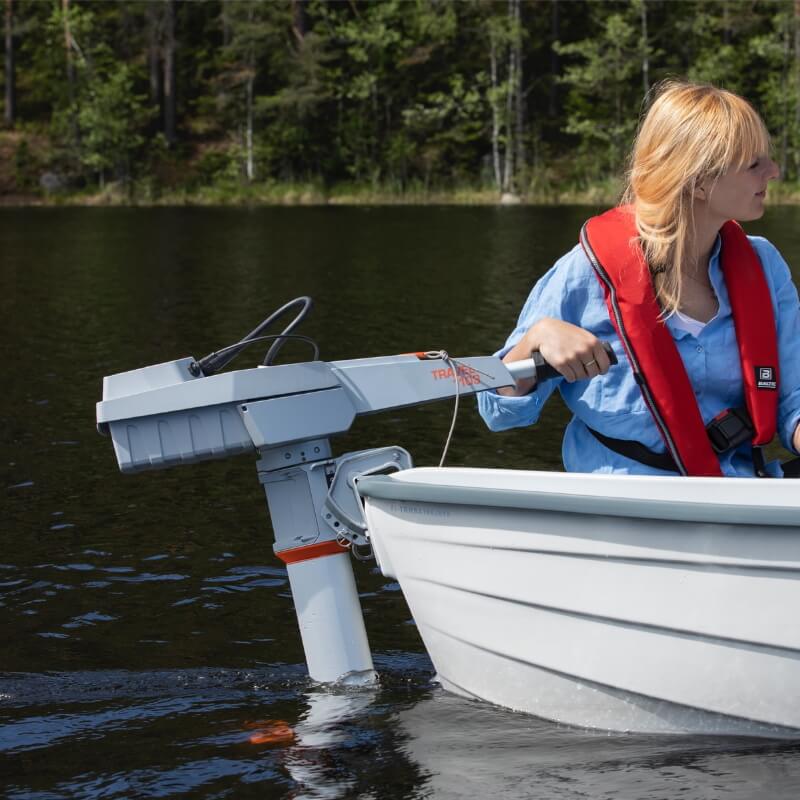 torqeedo-travel-1103-cs-short-shaft-electric-outboard _5